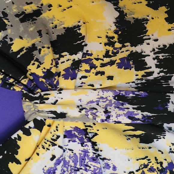 Donna Rico size 18W dress with asymmetrical neckline in blue, yellow, grey and b - Picture 4 of 4